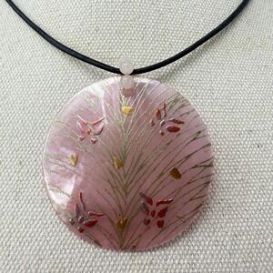 Pink Shell Floral Pendant Necklace Leather Cord Statement Boho Jewelry